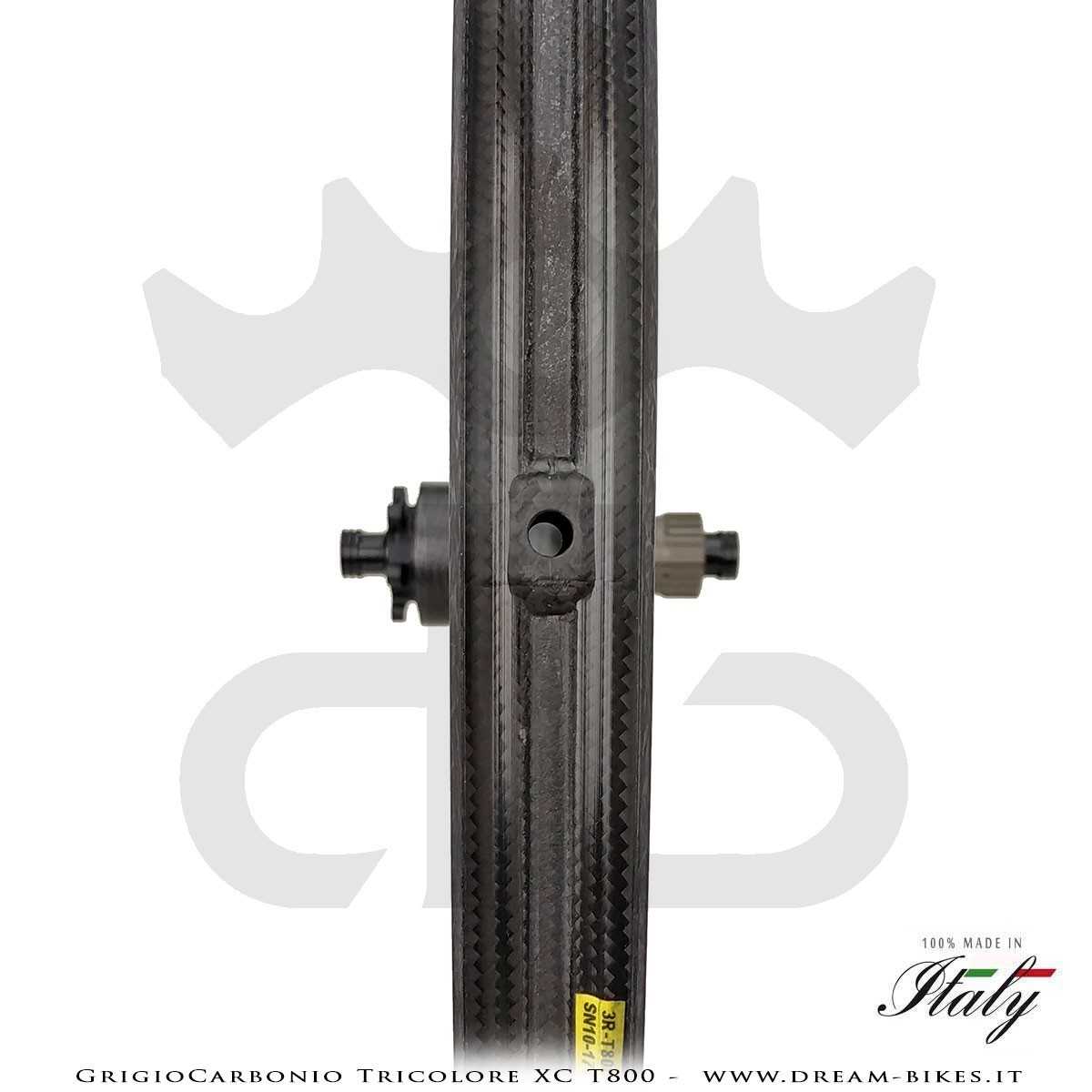 GrigioCarbonio Tricolore XC T800 29" Ruote a Razze Carbon  1290 gr.