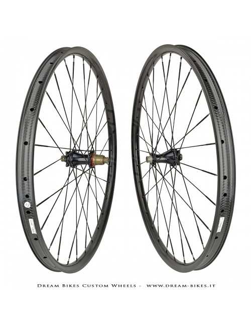 Ruote 29" PORTE (ex BERG) Rathe 30.6 XC UL - Extralite HyperBoost3 - Berd Dyneema - 895 gr.