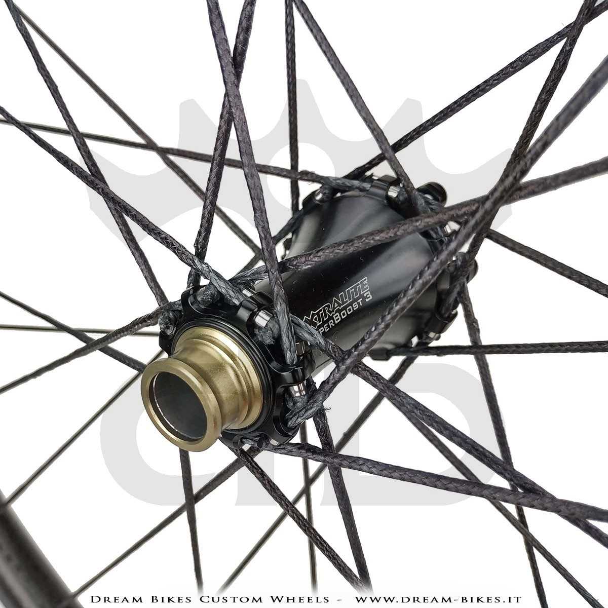 Ruote 29" PORTE (ex BERG) Rathe 30.6 XC UL - Extralite HyperBoost3 - Berd Dyneema - 895 gr.