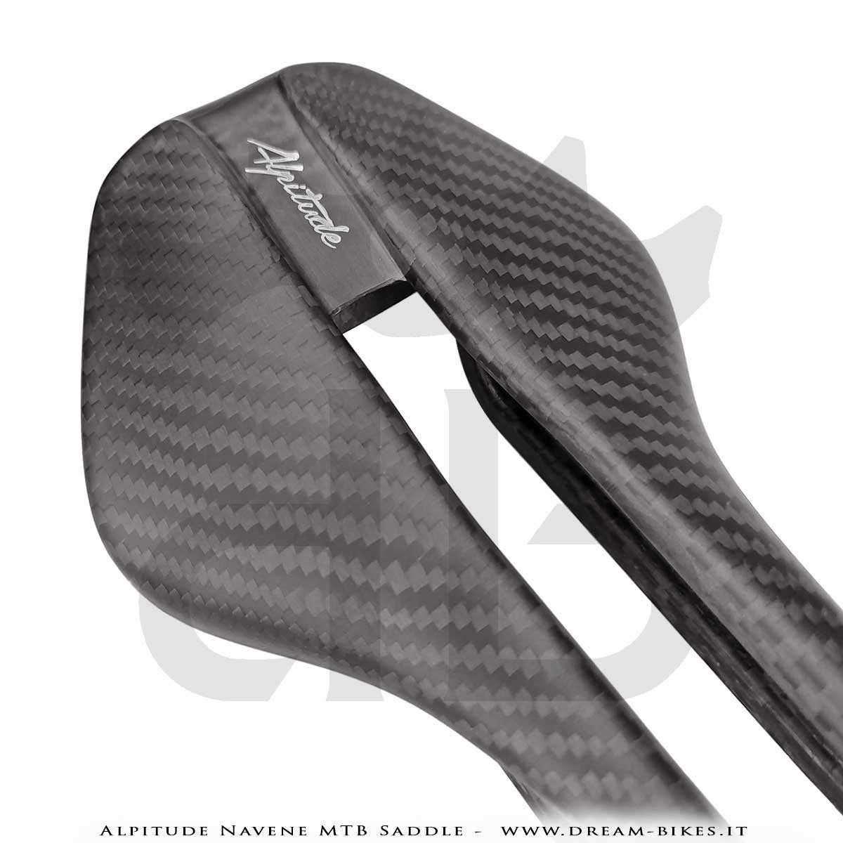 Alpitude Navene Ultralight Full Carbon Saddle From 69 gr.