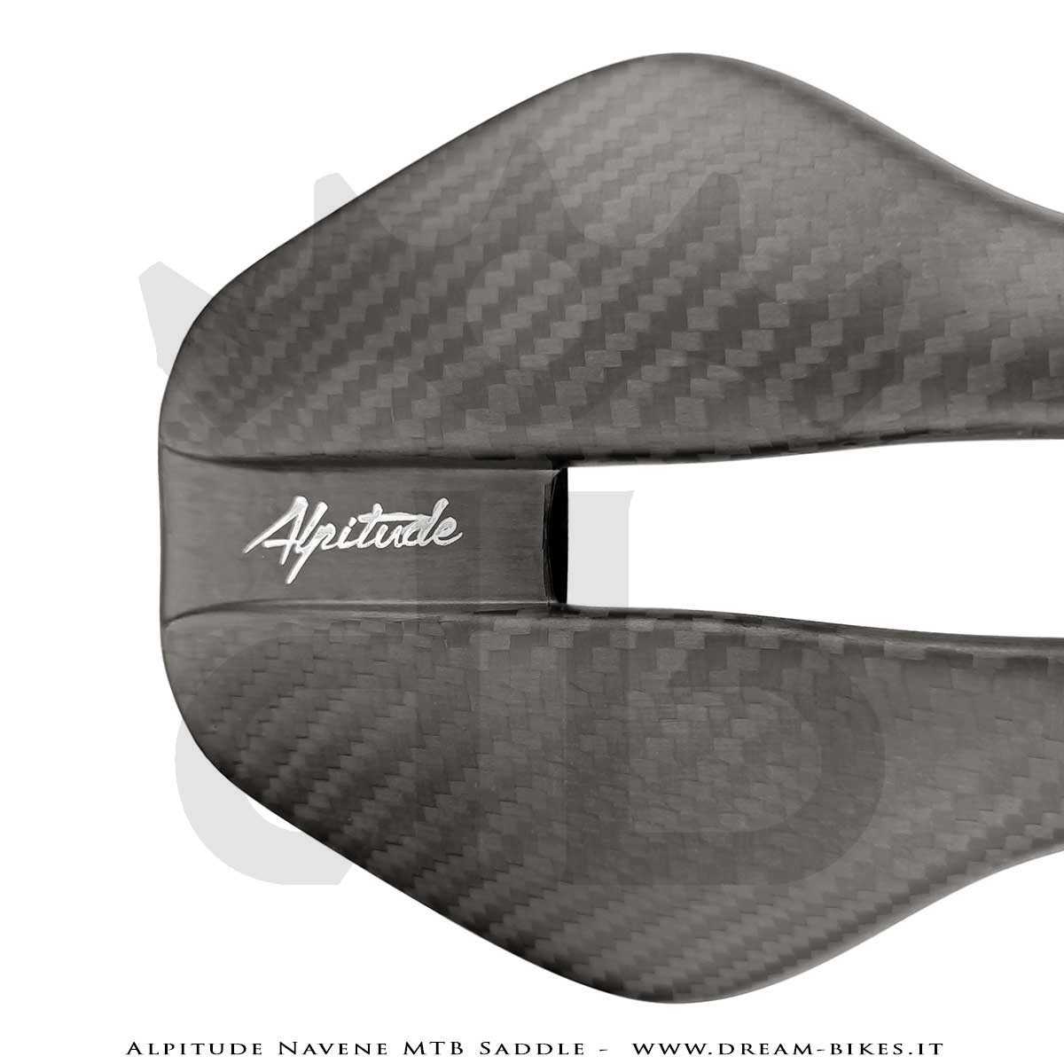 Alpitude Navene Sella Full Carbon Ultraleggera Da 69 gr.