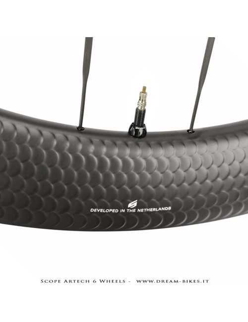 Scope Artech 6 Clincher-Tubeless Disc Road Wheels 65 mm Profile, 1244 gr.