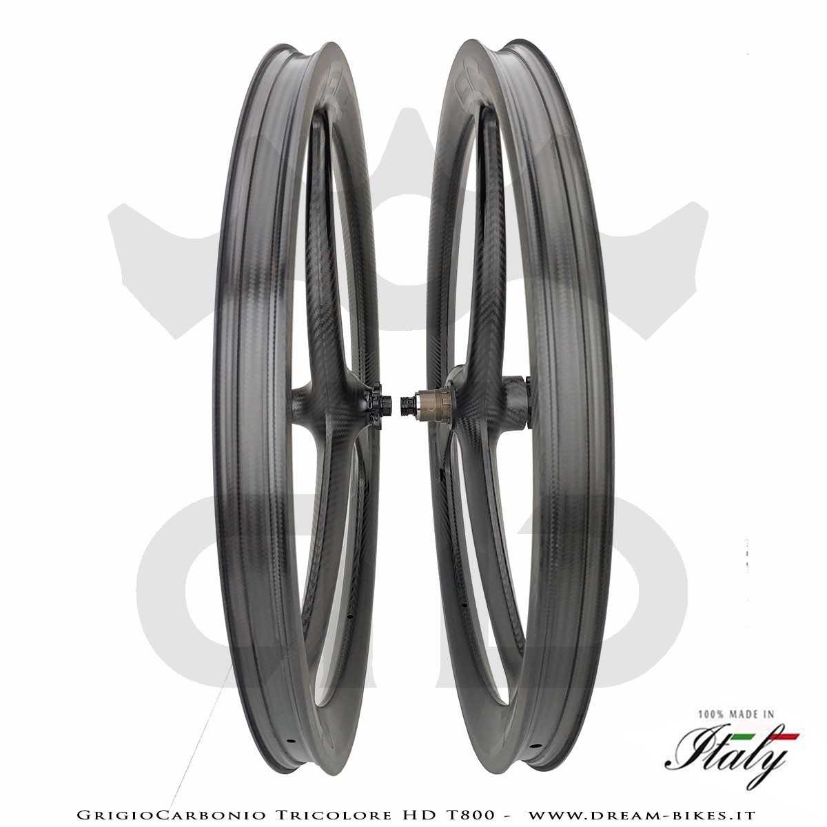 GrigioCarbonio Tricolore HD T800 29" Ruote a Razze Carbon E-Bike 1390 gr.