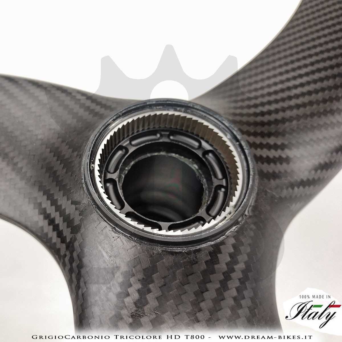 GrigioCarbonio Tricolore HD T800 29" Ruote a Razze Carbon E-Bike 1390 gr.